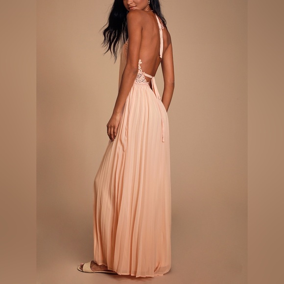 Lulu’s Encinitas Peach Lace Pleated Halter Maxi Dress - Picture 3 of 4